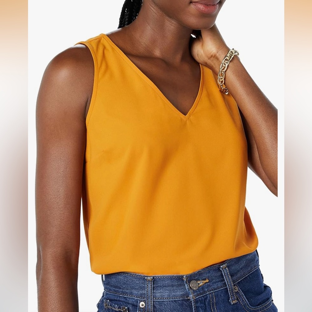 Amazon Essentials Women's Orange V-Neck layering Top - Picture 3 of 6